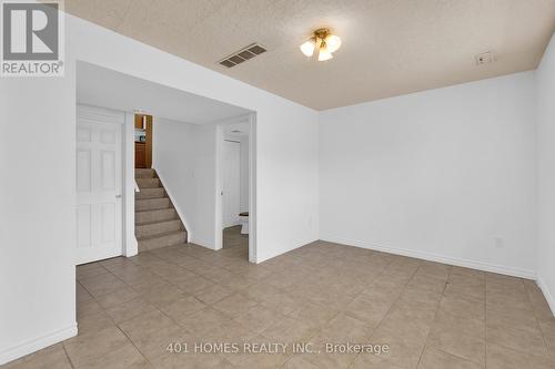 2488 Gatwick Avenue E, Windsor, ON - Indoor Photo Showing Other Room