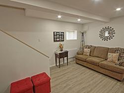 Family room - 