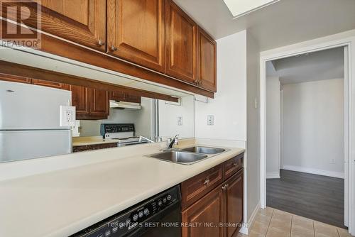 1509 - 75 Ellen Street, Barrie, ON - Indoor Photo Showing Kitchen With Double Sink