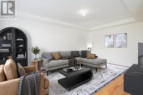 57 Alnwick Street, Barrie, ON - Indoor Photo Showing Living Room