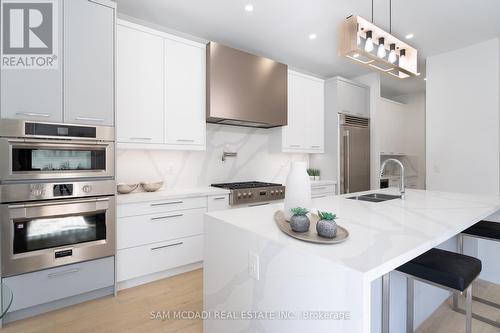 73 Elma Street, Toronto (Mimico), ON - Indoor Photo Showing Kitchen With Double Sink With Upgraded Kitchen