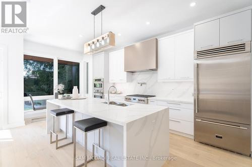 73 Elma Street, Toronto (Mimico), ON - Indoor Photo Showing Kitchen With Double Sink With Upgraded Kitchen