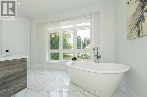 60 Boem Avenue, Toronto (Wexford-Maryvale), ON - Indoor Photo Showing Bathroom