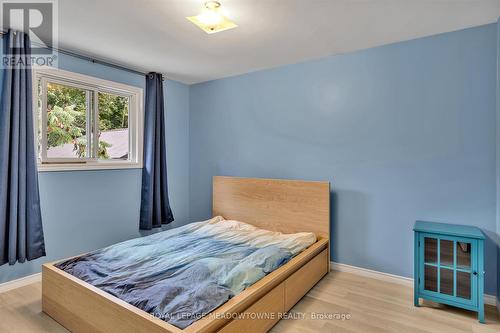 115 Albert Street, Smith-Ennismore-Lakefield (Lakefield), ON - Indoor Photo Showing Bedroom