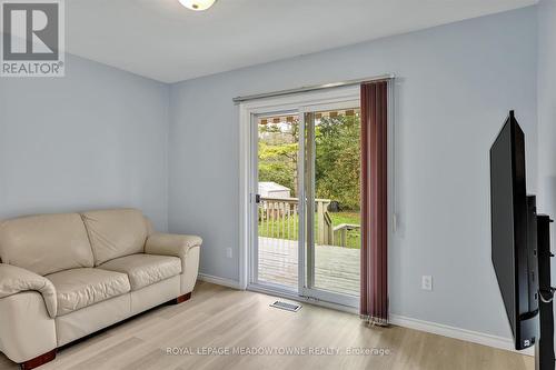 115 Albert Street, Smith-Ennismore-Lakefield (Lakefield), ON - Indoor Photo Showing Living Room