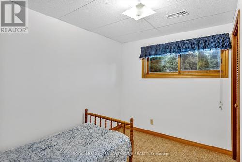 115 Albert Street, Smith-Ennismore-Lakefield (Lakefield), ON - Indoor Photo Showing Bedroom