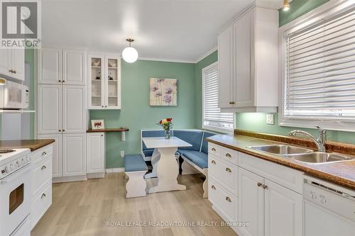 115 Albert Street, Smith-Ennismore-Lakefield (Lakefield), ON - Indoor Photo Showing Kitchen With Double Sink