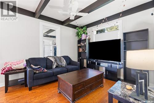 249 15Th Street W, Prince Albert, SK - Indoor Photo Showing Living Room