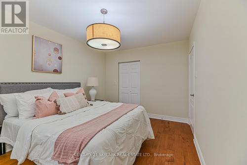 3331 Etude Drive, Mississauga (Malton), ON - Indoor Photo Showing Bedroom