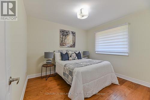 3331 Etude Drive, Mississauga (Malton), ON - Indoor Photo Showing Bedroom