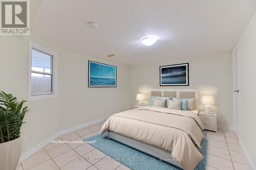 3331 Etude Drive, Mississauga (Malton), ON - Indoor Photo Showing Bedroom