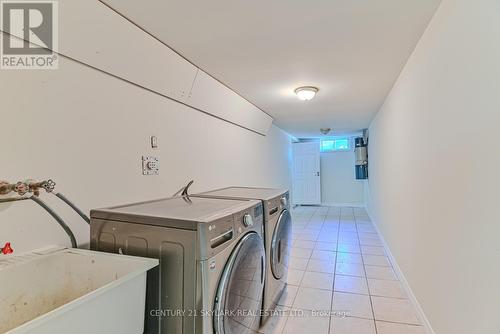 3331 Etude Drive, Mississauga (Malton), ON - Indoor Photo Showing Laundry Room