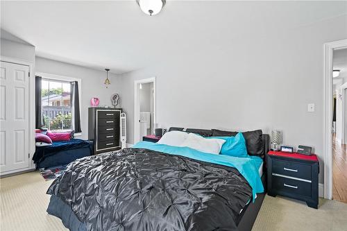 270 Highland Avenue, Fort Erie, ON - Indoor Photo Showing Bedroom