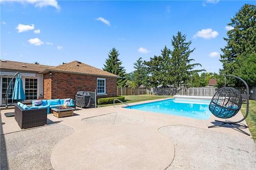 270 Highland Avenue, Fort Erie, ON - Outdoor With In Ground Pool