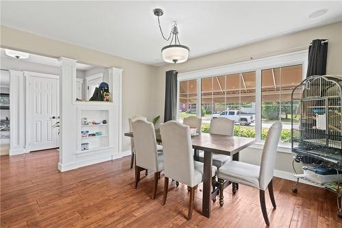 270 Highland Avenue, Fort Erie, ON - Indoor Photo Showing Dining Room