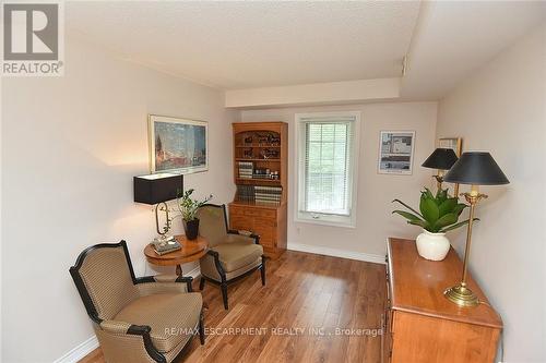 202 - 970 Golf Links Road, Hamilton (Ancaster), ON - Indoor