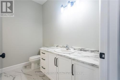 47 Samantha Crescent, Petawawa, ON - Indoor Photo Showing Bathroom