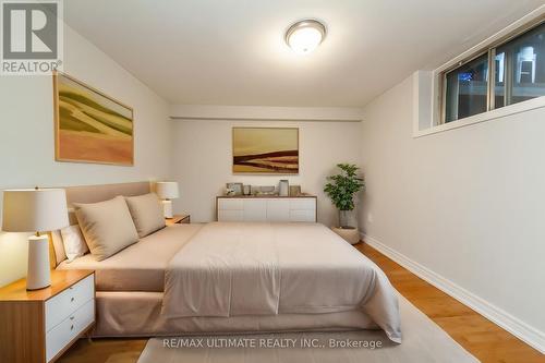 421 Grace Street, Toronto (Palmerston-Little Italy), ON - Indoor Photo Showing Bedroom