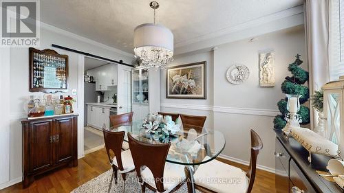 604 - 121 Trudelle Street, Toronto (Eglinton East), ON - Indoor Photo Showing Dining Room