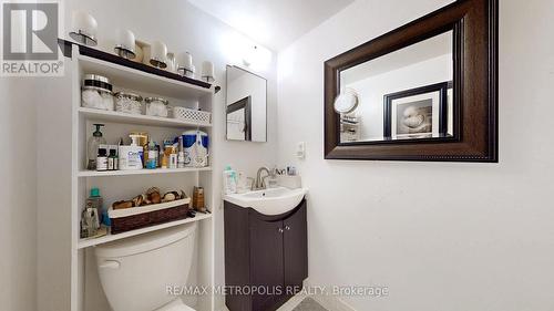 604 - 121 Trudelle Street, Toronto (Eglinton East), ON - Indoor Photo Showing Bathroom