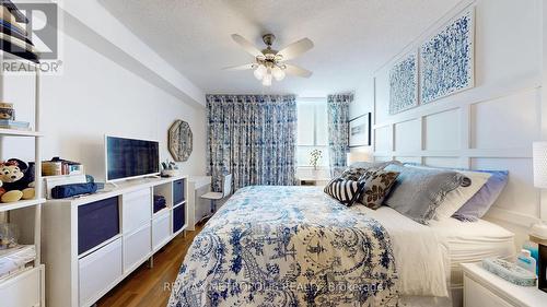 604 - 121 Trudelle Street, Toronto (Eglinton East), ON - Indoor Photo Showing Bedroom