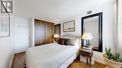 604 - 121 Trudelle Street, Toronto (Eglinton East), ON - Indoor Photo Showing Bedroom