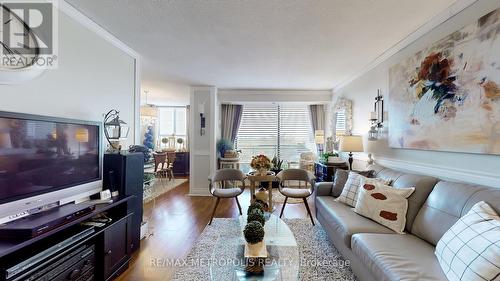 604 - 121 Trudelle Street, Toronto (Eglinton East), ON - Indoor Photo Showing Living Room