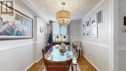 604 - 121 Trudelle Street, Toronto (Eglinton East), ON - Indoor Photo Showing Dining Room