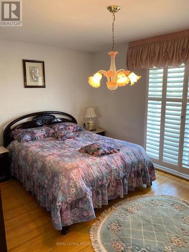 85 Giltspur Drive, Toronto (Glenfield-Jane Heights), ON - Indoor Photo Showing Bedroom