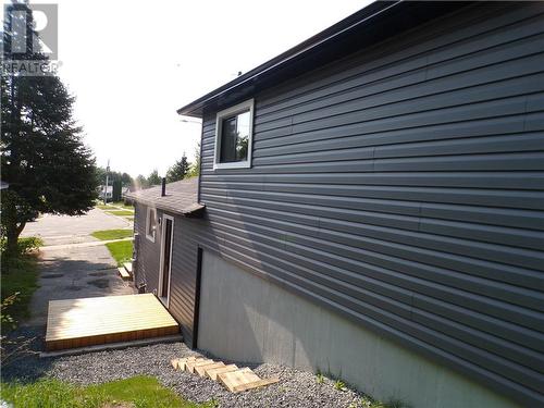 44 Farrell Crescent, Elliot Lake, ON - Outdoor With Exterior