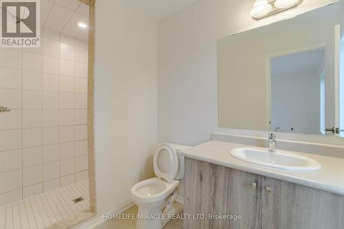 22 Jerome Way, Clarington (Bowmanville), ON - Indoor Photo Showing Bathroom