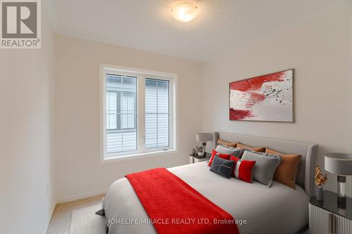 22 Jerome Way, Clarington (Bowmanville), ON - Indoor Photo Showing Bedroom