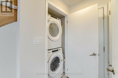 22 Jerome Way, Clarington (Bowmanville), ON - Indoor Photo Showing Laundry Room