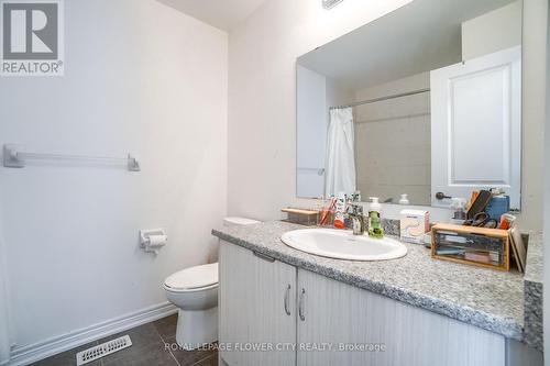 14 Faye Street, Brampton, ON - Indoor Photo Showing Bathroom