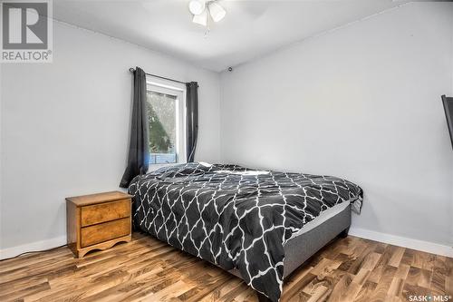 355 20Th Street E, Prince Albert, SK - Indoor Photo Showing Bedroom