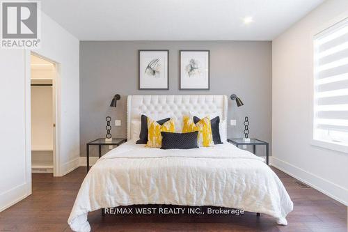 715 Ebony Avenue, Mississauga (Lakeview), ON - Indoor Photo Showing Bedroom