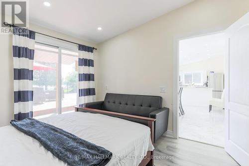 21 Shirley Anne Drive S, Kawartha Lakes, ON - Indoor Photo Showing Bedroom