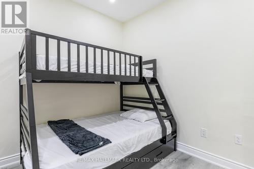 21 Shirley Anne Drive S, Kawartha Lakes, ON - Indoor Photo Showing Bedroom