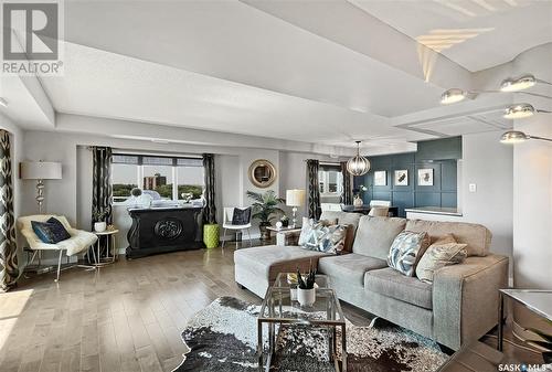 804 611 University Drive, Saskatoon, SK - Indoor Photo Showing Living Room