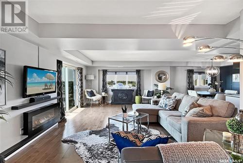 804 611 University Drive, Saskatoon, SK - Indoor Photo Showing Living Room With Fireplace