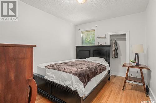 2228 Lorne Avenue S, Saskatoon, SK - Indoor Photo Showing Bedroom