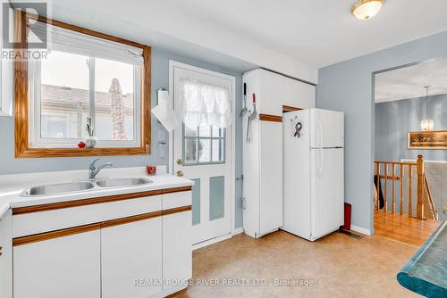 119 Sutherland Crescent, Cobourg, ON - Indoor Photo Showing Kitchen With Double Sink