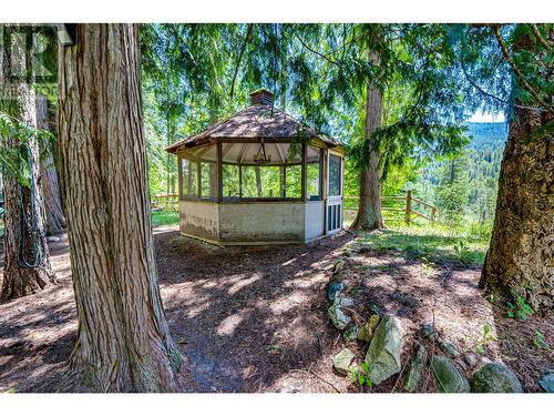 2888 Mabel Lake Road, Enderby, BC - Outdoor