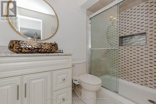 475 Van Kirk Drive, Brampton, ON - Indoor Photo Showing Bathroom