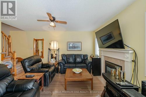 2382 Sequoia Way, Oakville (West Oak Trails), ON - Indoor Photo Showing Living Room With Fireplace