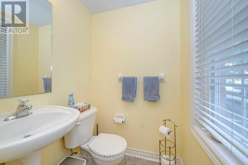 2382 Sequoia Way, Oakville (West Oak Trails), ON - Indoor Photo Showing Bathroom