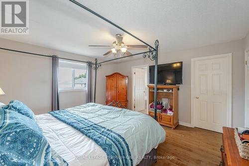 2382 Sequoia Way, Oakville (West Oak Trails), ON - Indoor Photo Showing Bedroom