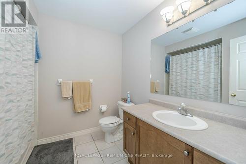 2382 Sequoia Way, Oakville (West Oak Trails), ON - Indoor Photo Showing Bathroom