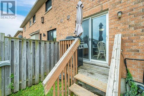 2382 Sequoia Way, Oakville (West Oak Trails), ON - Outdoor With Exterior