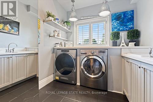 1467 Book Road W, Hamilton (Ancaster), ON - Indoor Photo Showing Laundry Room